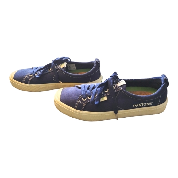 Cariuma Pantone OCA Low Profile Sneakers Unisex Women's Size 9.5/Men's Size 8 - Picture 3 of 12